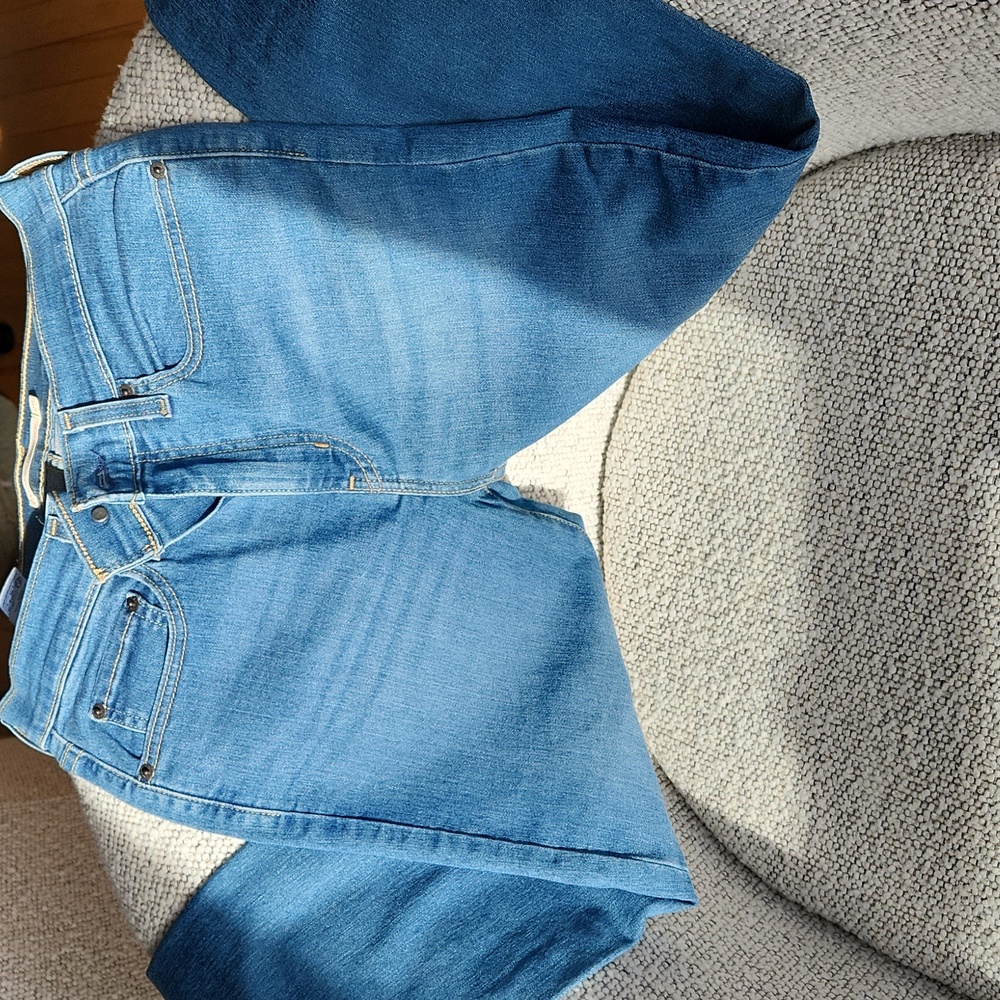 Levi's Women's Crop High Rise Straight Leg Jeans - Blue